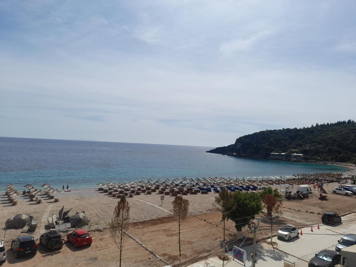 Anxhelos Hotel Himare Exterior photo